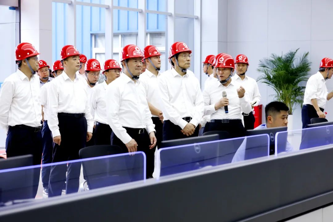 		周育先受邀加入2023天下动力电池大会并调研集团在宜宾企业_国际交流_CA88集团有限公司	