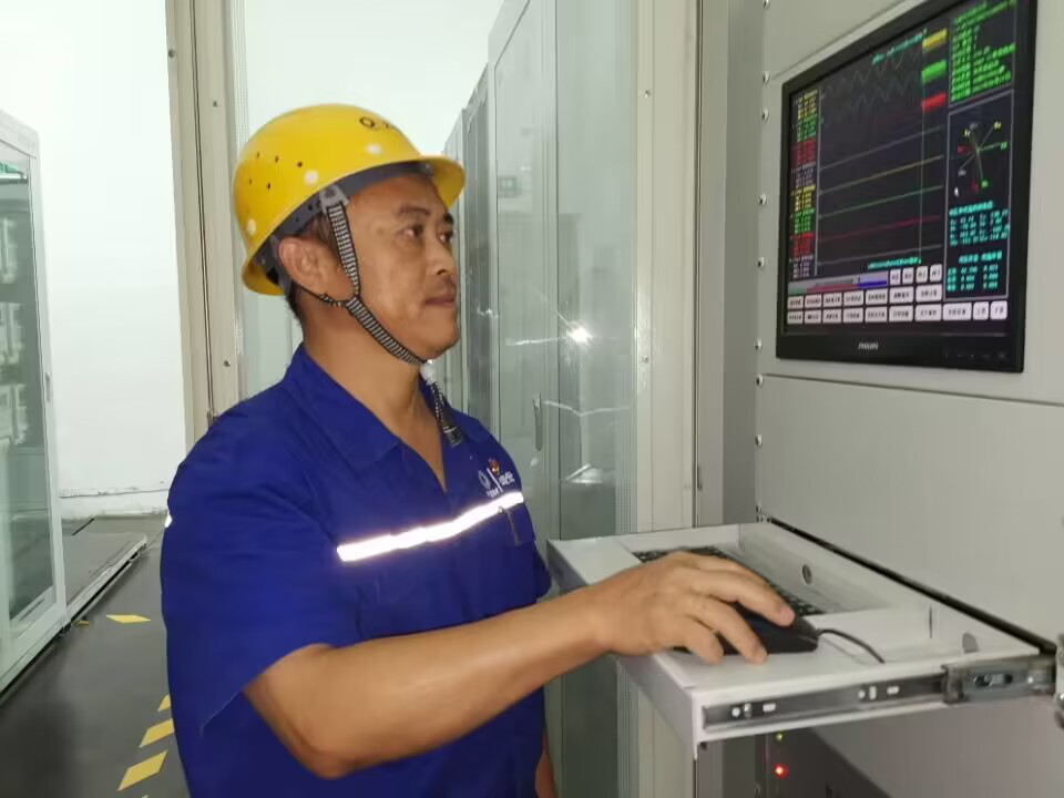 		CA88集团4名小我私家荣获“2023年水泥行业优异总工程师”称呼_员工关爱_CA88集团有限公司	