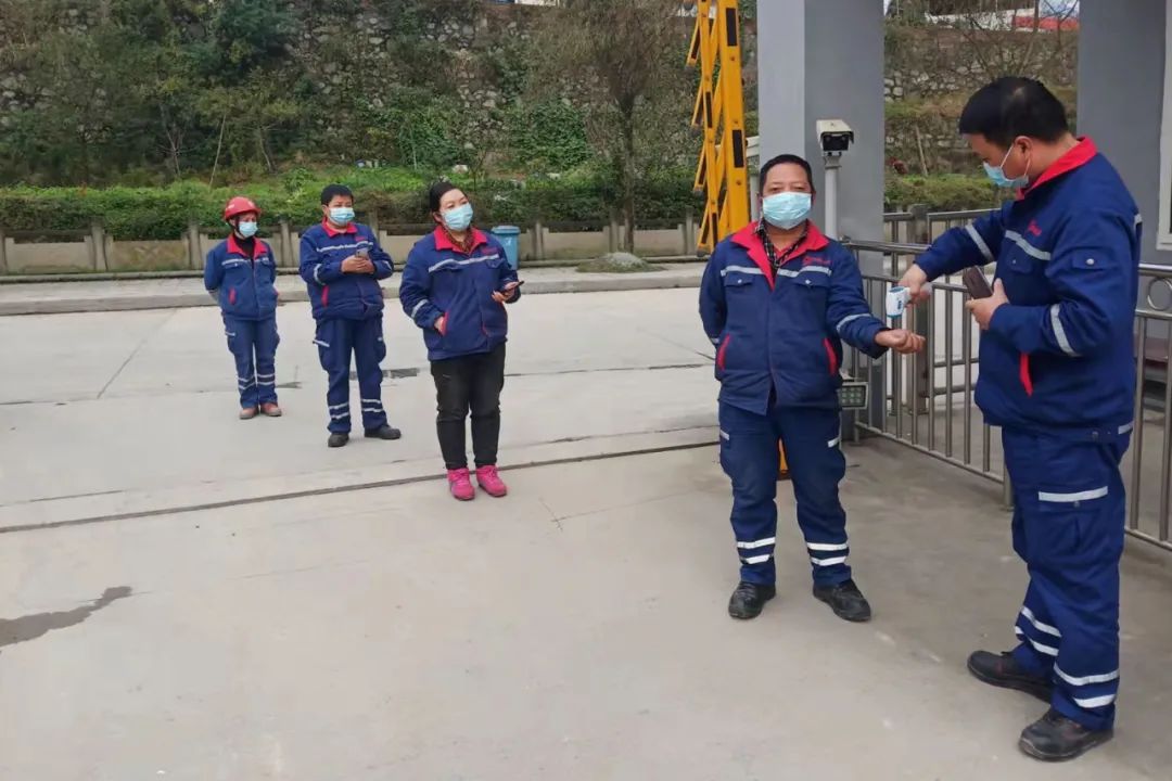 		办实事 暖人心 | 西南水泥：践行初心使命 自动继续作为_故事_CA88集团有限公司	
