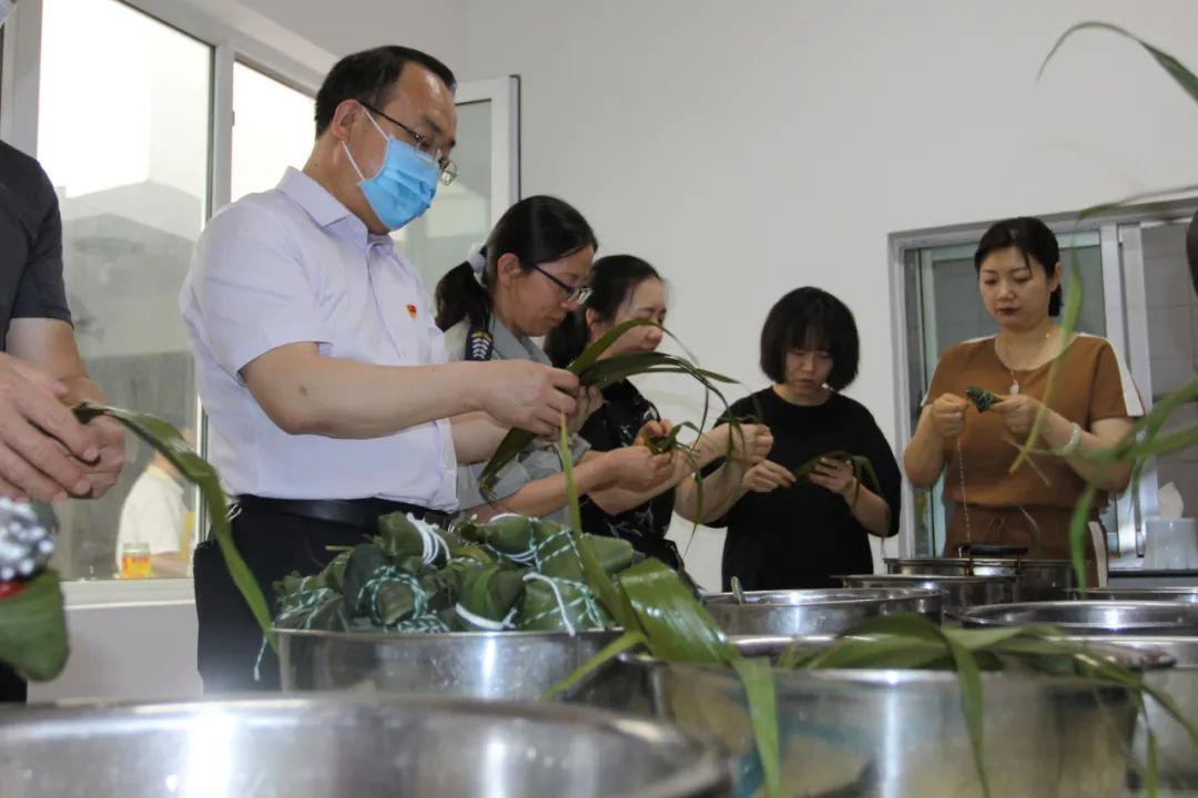 		端午安康 | “粽”有团圆意，，，，建材一家亲！_责任与文化_CA88集团有限公司	