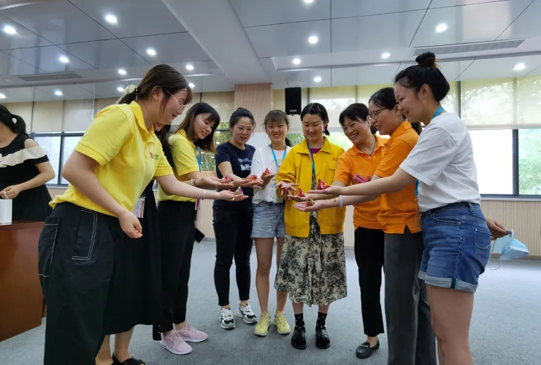 		端午安康 | “粽”有团圆意，，，，建材一家亲！_责任与文化_CA88集团有限公司	