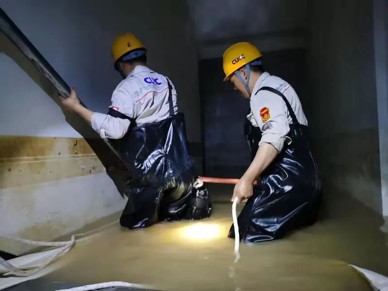 		一直“豫”你在一起，，，，CA88集团抗洪救援一直歇！_图片_CA88集团有限公司	