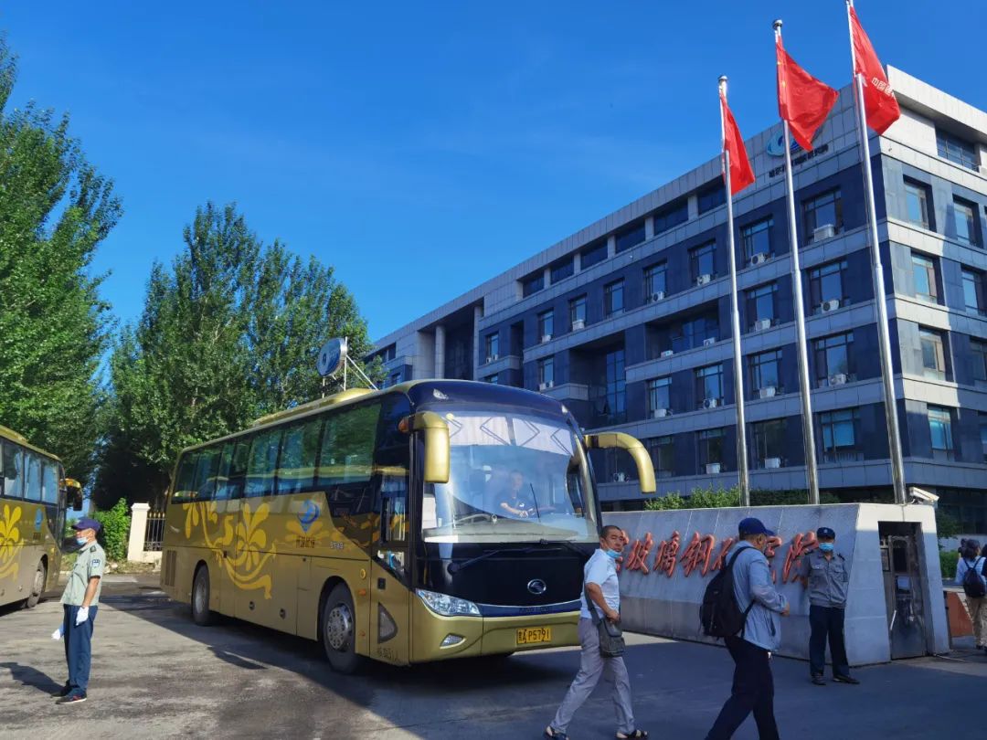 		办实事 暖人心 | 哈玻院：开通9条通勤蹊径，，，，，架起与职工的连心桥_故事_CA88集团有限公司	
