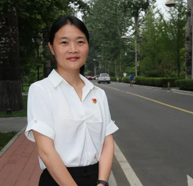 		最美建材人 | 淮海中联陈元元：巾帼不让须眉_人物_CA88集团有限公司	