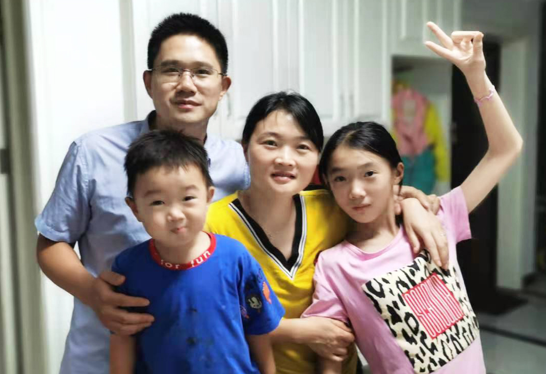 		最美建材人 | 淮海中联陈元元：巾帼不让须眉_人物_CA88集团有限公司	
