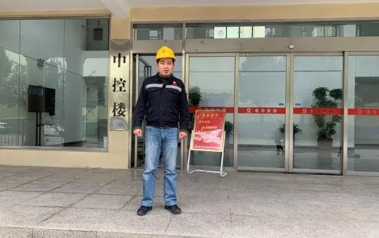 		最美建材人 | 乐昌中建材巩鹏：字斟句酌的质量“把关人”_人物_CA88集团有限公司	