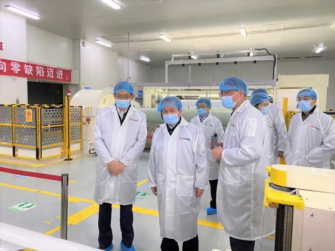 		周育先陪同山东省委书记李干杰赴中材锂膜调研_幻灯片_CA88集团有限公司	