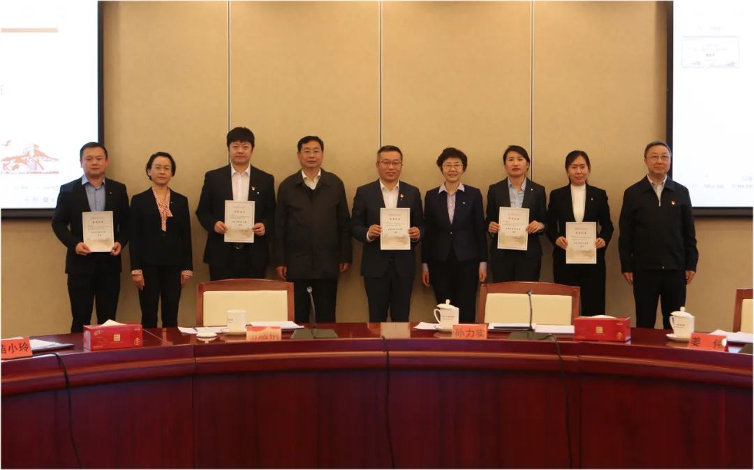 		CA88集团第十三期中青年干部培训班圆满结业_CA88要闻_CA88集团有限公司	