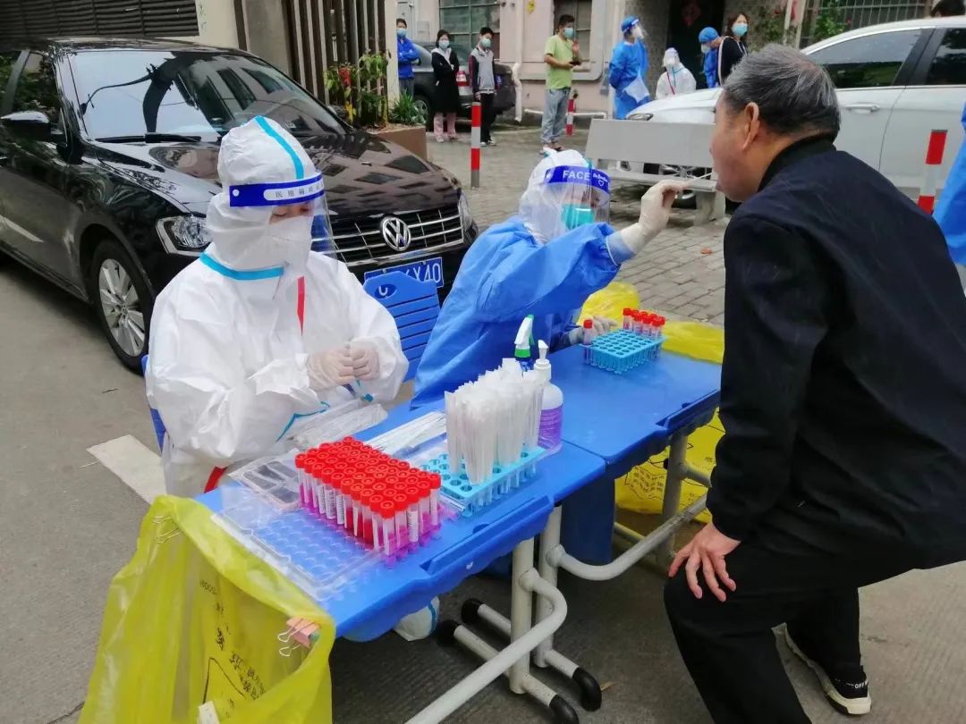 		最美抗疫自愿者 | CA88工程何晓霞：效劳社区下层的守“沪”者_人物_CA88集团有限公司	
