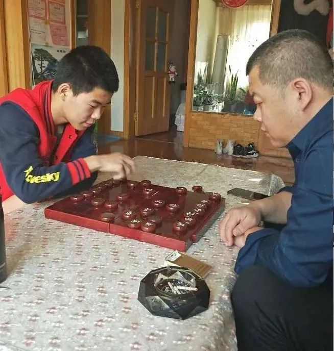 		在岗位和家庭中的真爱“父”出_责任与文化_CA88集团有限公司	