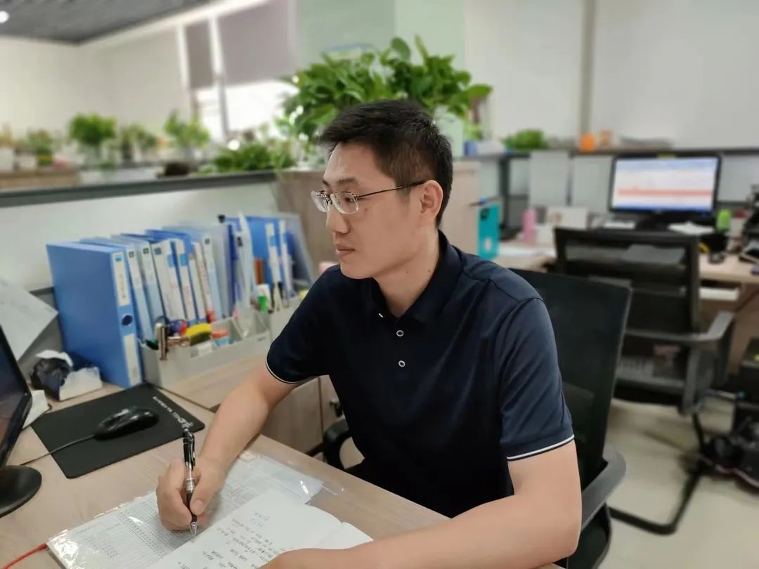 		最美科研先锋丨南京玻纤院刘延友：探讨未知领域，，，，心怀质料梦想_人物_CA88集团有限公司	