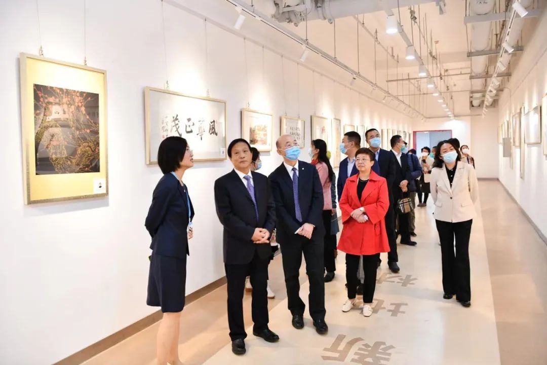  喜迎二十大 立功新时代 | CA88集团善用文化中心主题字画展揭牌_喜迎二十大幻灯片_CA88集团有限公司 