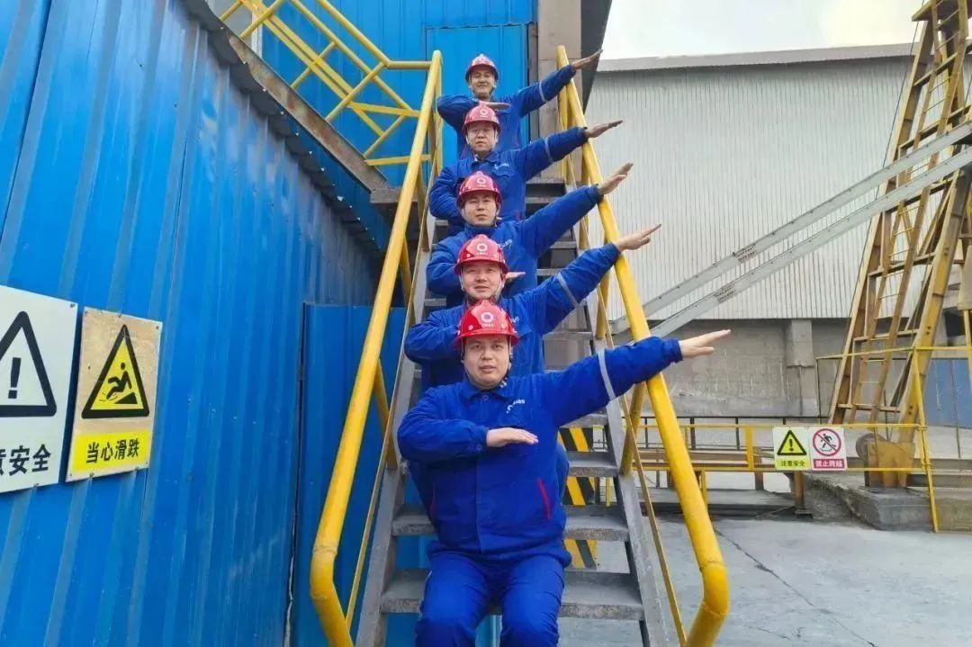 		不畏寒风暖一冬~“CA88牌”工装穿起来！_责任与文化_CA88集团有限公司	