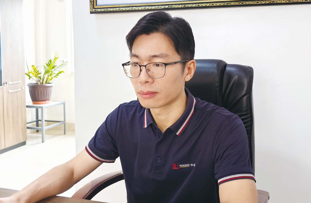 		丝路员工生长记?｜以梦为马~杨峰&周华的外洋立功印记_人物_CA88集团有限公司	