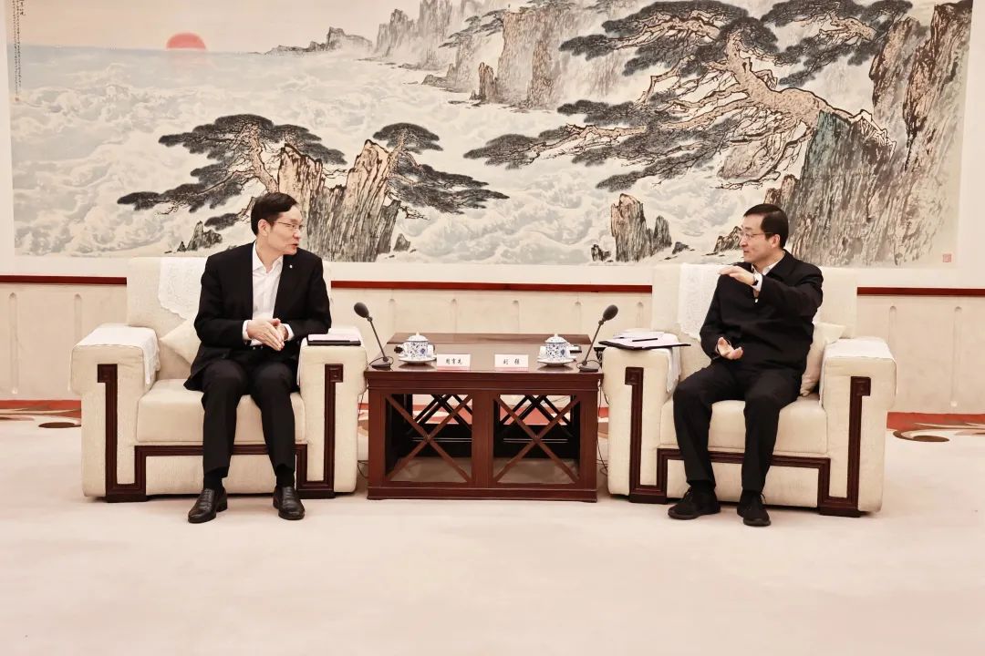		周育先拜会济南市委书记刘强_CA88要闻_CA88集团有限公司	