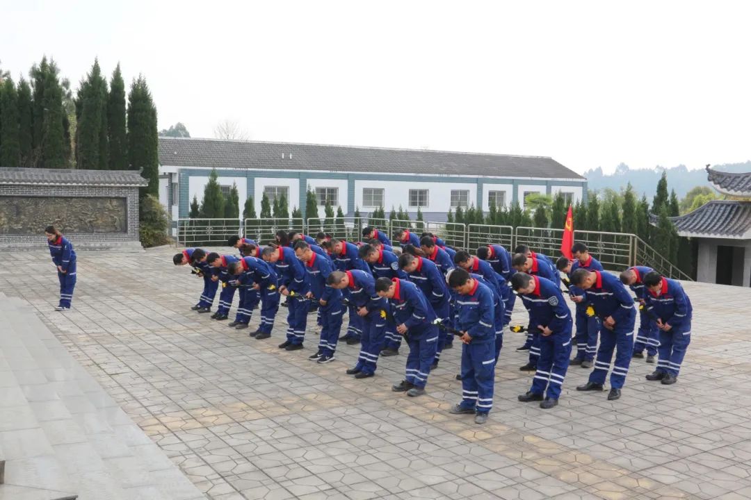 		清明 | CA88集团所属企业开展祭扫活动_责任与文化_CA88集团有限公司	