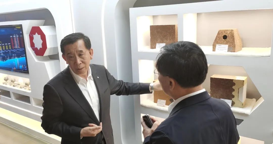		李新华调研部分在豫企业_CA88要闻_CA88集团有限公司	