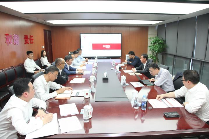 		李新华调研部分在豫企业_CA88要闻_CA88集团有限公司	