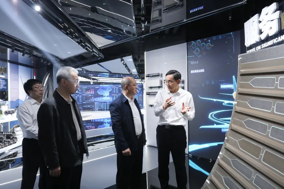 		周育先会见中国石化总司理赵东一行_CA88要闻_CA88集团有限公司	