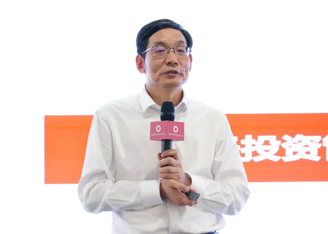 		 周育先为集团向导干部政治能力提升培训班专题授课并出席结业仪式 _CA88要闻_CA88集团有限公司	