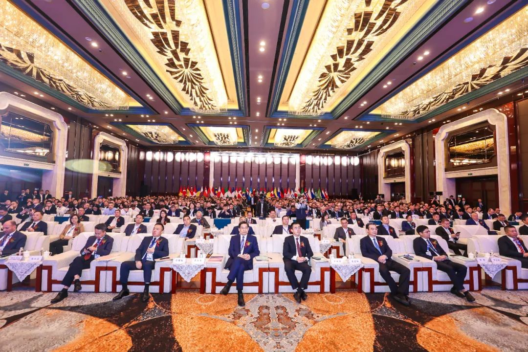 		 ?周育先出席中国巨石第三十届国际玻纤年会 _CA88要闻_CA88集团有限公司	